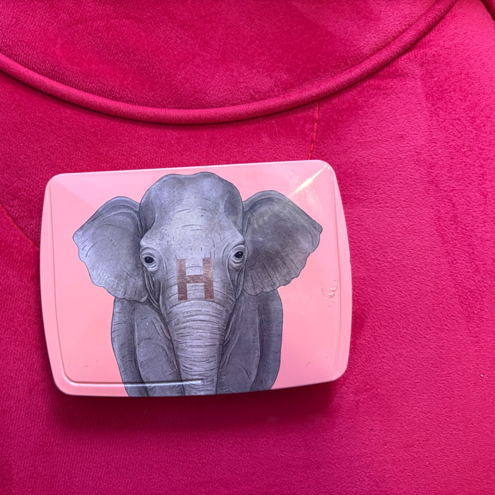 Hourglass Pink Elephant Makeup Palette